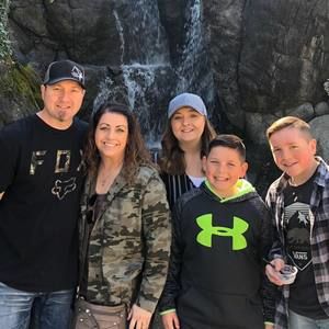 Meet your Posher, Karey